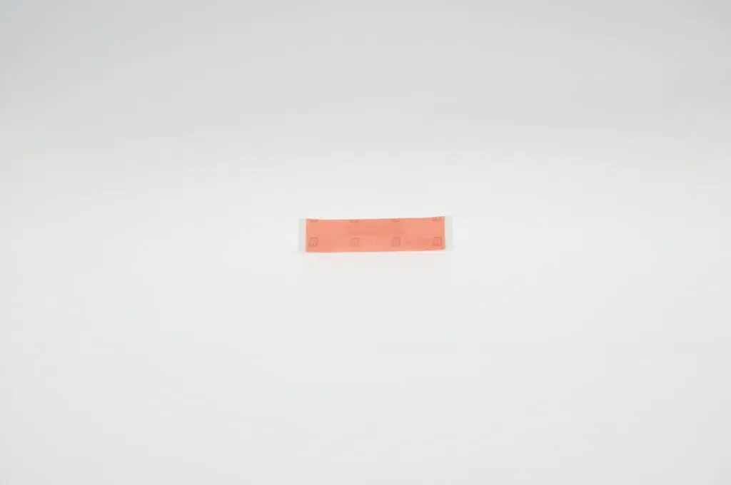 Walker Duo-Tac Tape Strips 3/4 inch (0.75 inch x 3 inch = 2.5cm x 7.5cm)
